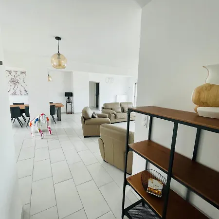 Appartement Vue Incroyable - 3 - Parking 2 Places - Wifi *