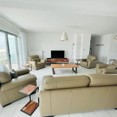 Appartement Vue Incroyable - 3 - Parking 2 Places - Wifi *
